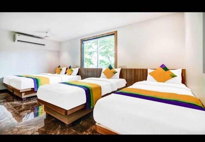 Hotel Royal Oak Navi Mumbai-Stz 1002 Exterior photo